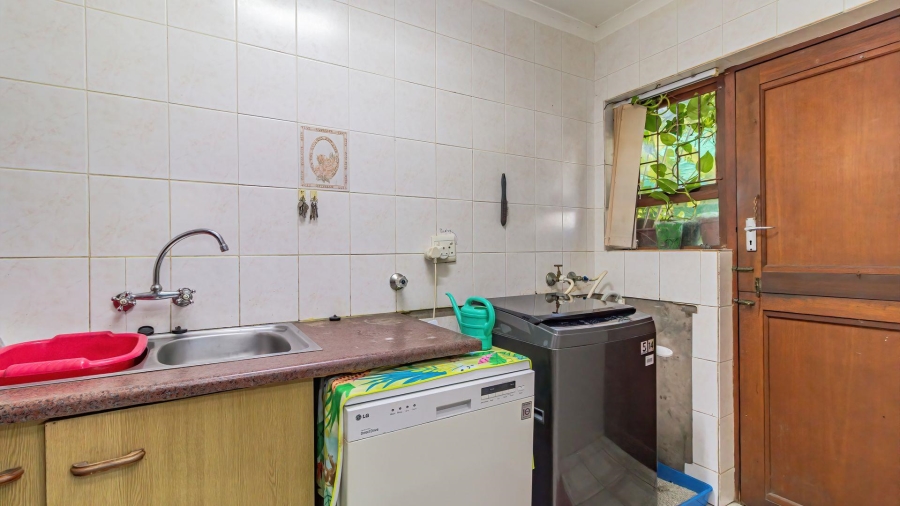 6 Bedroom Property for Sale in Tergniet Western Cape